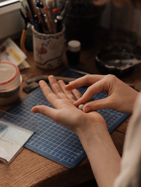 Sinsonte posado en una rama, cantando
